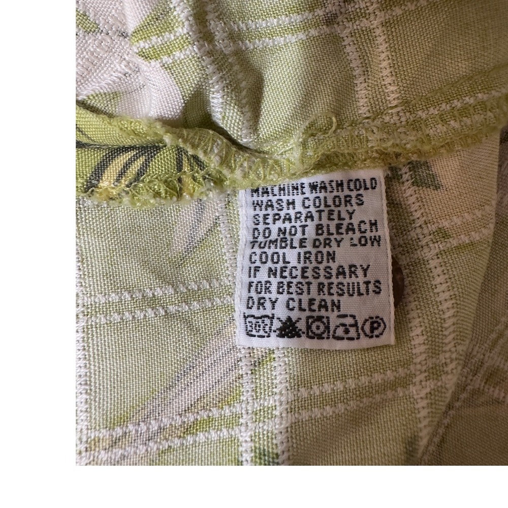 Tommy Bahama Silk Shirt Green Guitar Floral Hawaiian Short Sleeve‎ Button Up XL - Picture 4 of 5